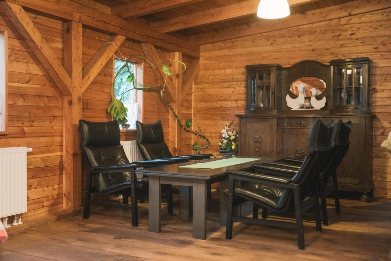 Agroturystyka Pod Modrzewiami Nowy Tomyśl Extérieur photo