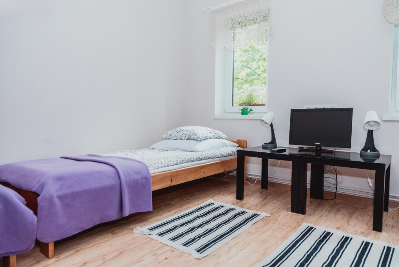 Agroturystyka Pod Modrzewiami Nowy Tomyśl Extérieur photo
